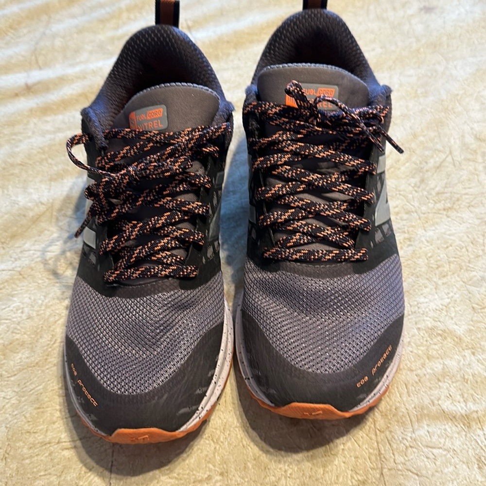 New Balance Nitrel v1 Women's FuelCore Size 8, purple/orange